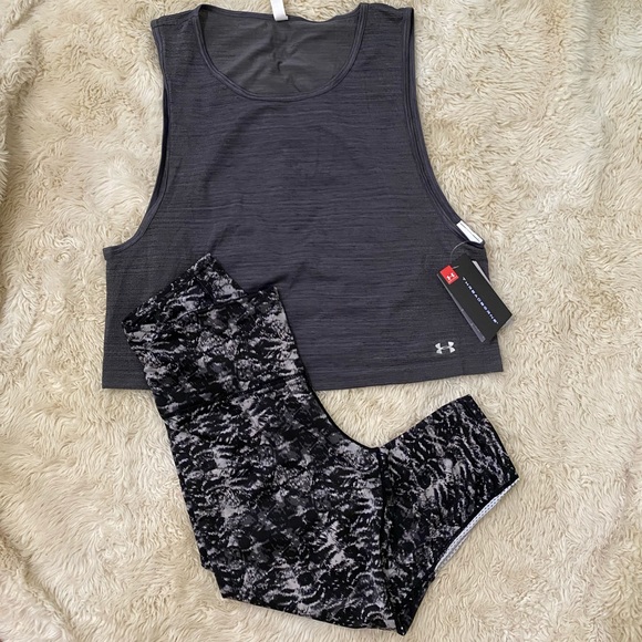 Under Armour Tops - UNDER ARMOUR Women’s Gray Seamless Muscle Tank Size L NWT